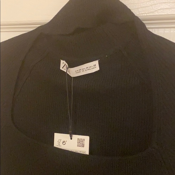 ❌SOLD❌ Zara Ribbed Knit Long Sleeve Top - Picture 2 of 4